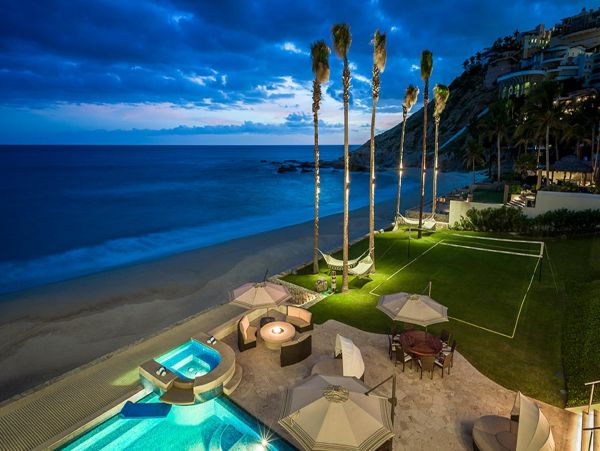 Luxury Oceanfront Vacation Home in Los Cabos Sleeps 14 Guest