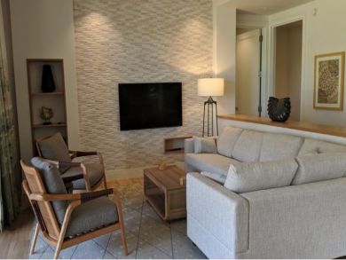 Luxury Lahaina Vacation Condo Sleeps Eight Guests