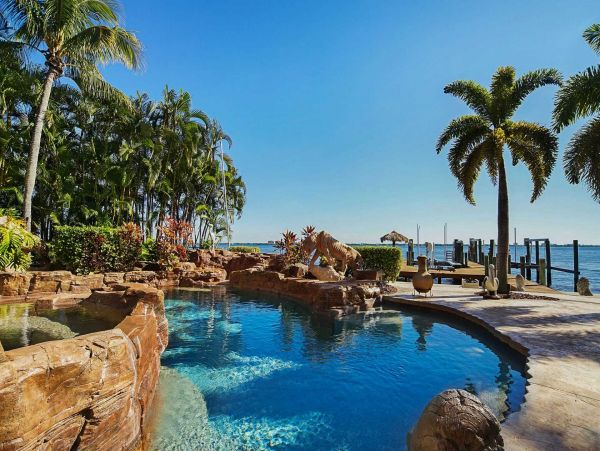 Cape Coral Luxury Five Bedroom Estate Home Available Now