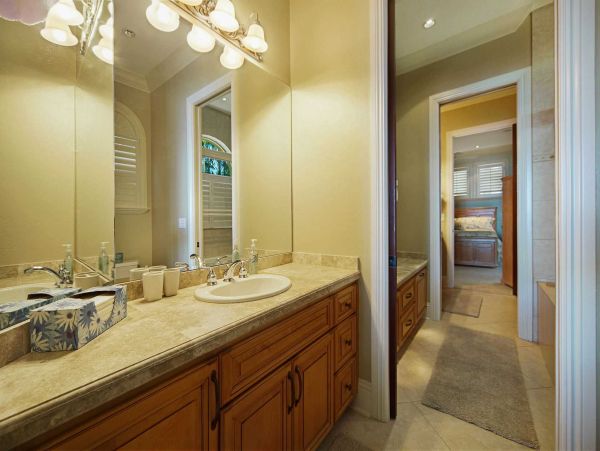 Cape Coral Luxury Five Bedroom Estate Home Available Now
