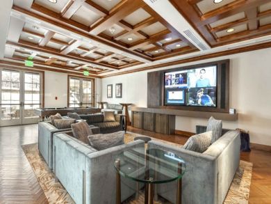 Luxury Vail Vacation Condo Sleeps Six Guests