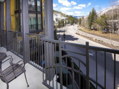 Luxury Vail Vacation Condo Sleeps Six Guests