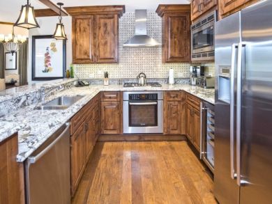 Luxury Vail Vacation Condo Sleeps Six Guests