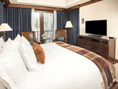 Luxury Vail Vacation Condo Sleeps Six Guests