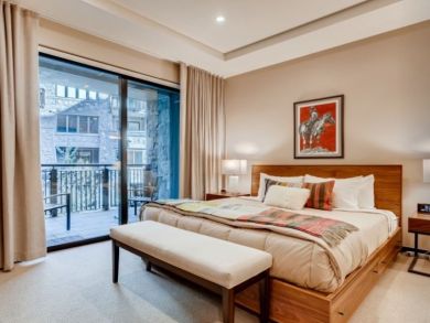 Vail Two Bedroom Vacation Condo Rental Sleeps Six Guests