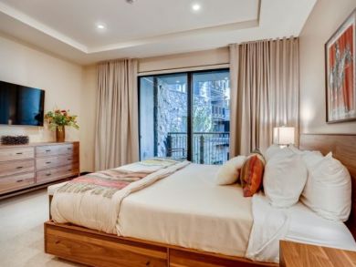 Vail Two Bedroom Vacation Condo Rental Sleeps Six Guests
