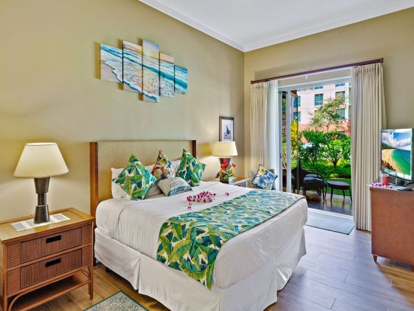 Maui Vacation Rentals Luxury Kaanapali Beach Rental with Pools & Ocean Views