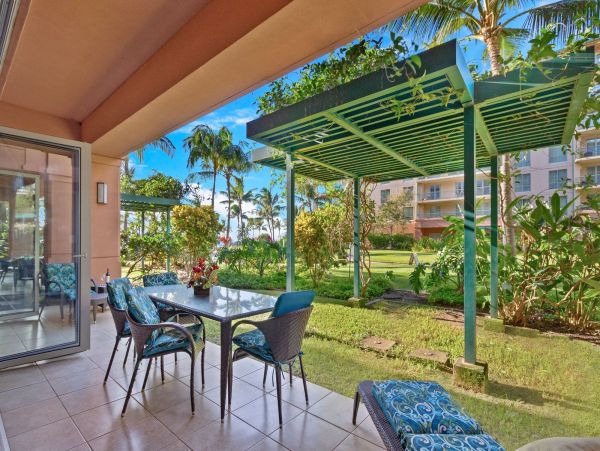 Maui Vacation Rentals Luxury Kaanapali Beach Rental with Pools & Ocean Views