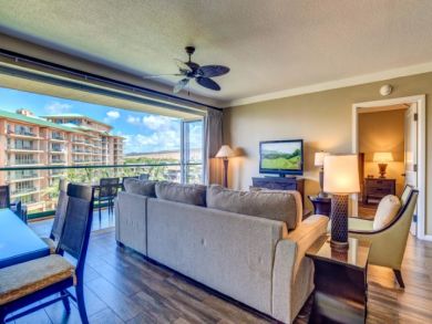 Lahaina Luxury Vacation Condo Sleeps Six Guests