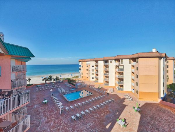 Indian Shores Vacation Condo Sleeps Six Guests