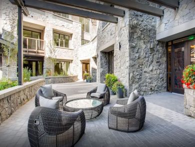 Walk to Lift Luxury Studio for Rent in Vail