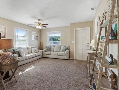 Bay View Brandenton Beach Vacation Home Sleeps Eight Guests