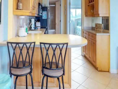 Bradenton Beach 1 Bedroom Vacation Condo  Gulfront