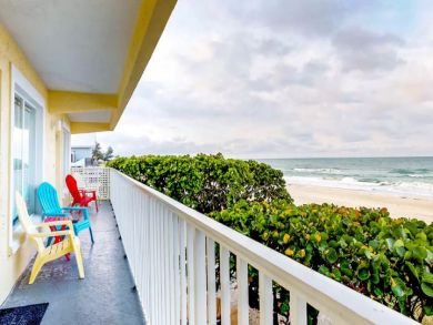 Bradenton Beach 1 Bedroom Vacation Condo  Gulfront