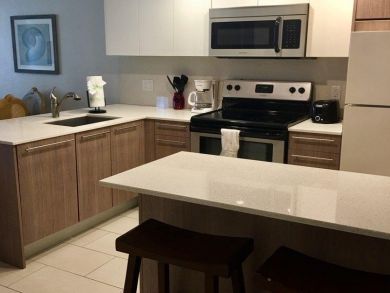 Two Bedroom Beachfront Vacation Condo in Marco Island Two Bedroom Beachfront Vacation Condo in Marco Island