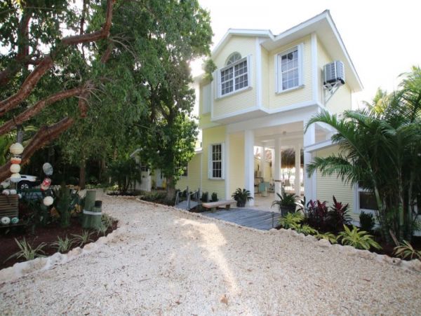 4 Bedroom Florida Keys Vacation Home Plus Guest House