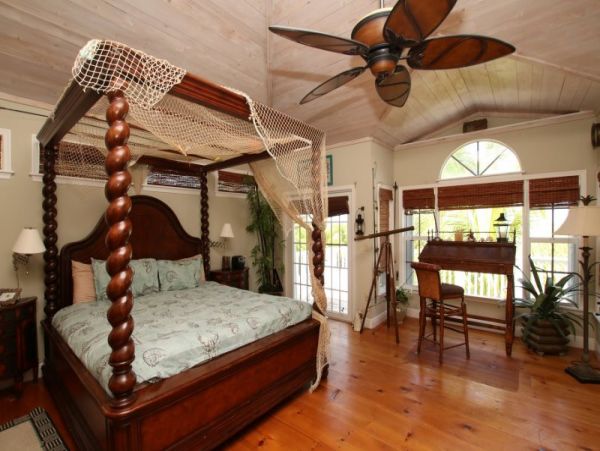4 Bedroom Florida Keys Vacation Home Plus Guest House