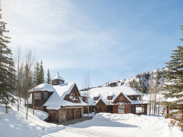 Wonderful Ranch with Main House and Guest House near Aspen
