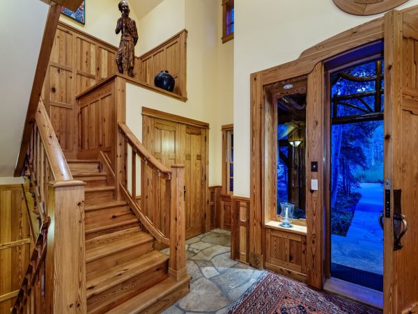 Wonderful Ranch with Main House and Guest House near Aspen