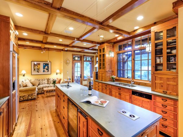 Wonderful Ranch with Main House and Guest House near Aspen