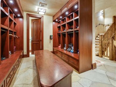Aspen Home 924351