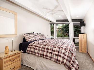 Aspen Home 924359