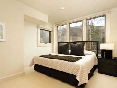 Aspen Home 924364