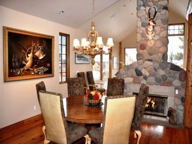 Aspen Home 924377 Aspen Home 924377