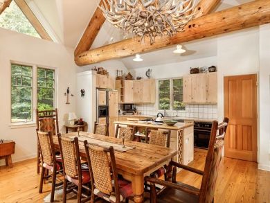 Aspen Home 924378 Aspen Home 924378