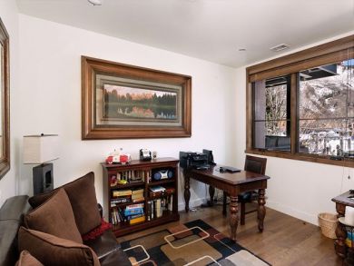 Aspen Home 924379