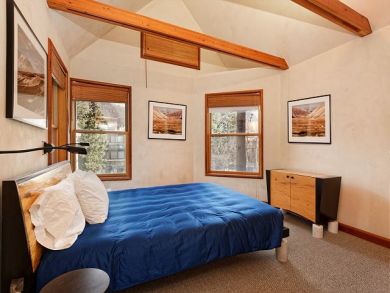 Aspen Home 924380 Aspen Home 924380