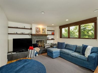 Aspen Home 924383 Aspen Home 924383