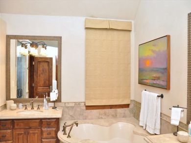 Aspen Home 924384 Aspen Home 924384