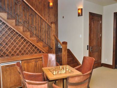 Aspen Home 924384 Aspen Home 924384