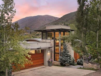 Aspen Home 924390 Aspen Home 924390
