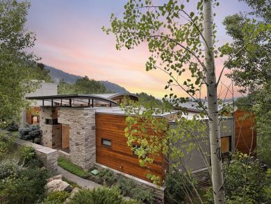 Aspen Home 924390 Aspen Home 924390