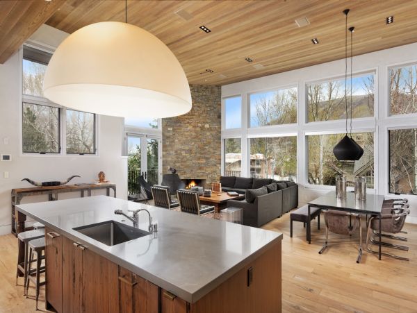 Aspen Home with Red Mountain View