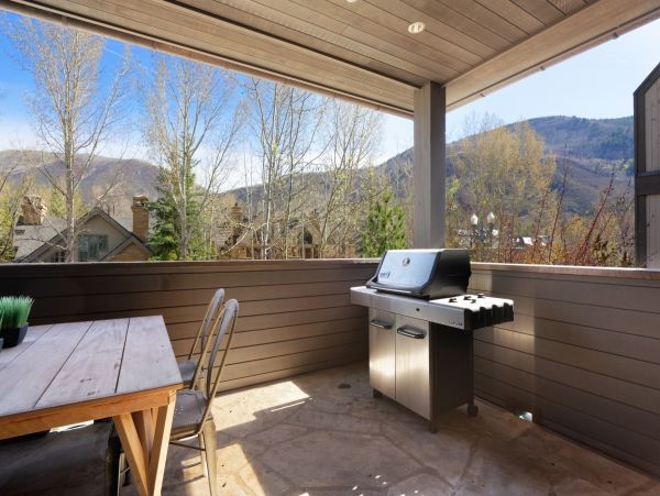 Aspen Home with Red Mountain View