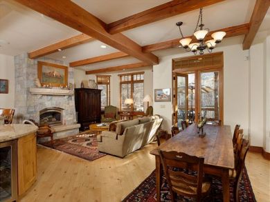 Aspen Home 924392 Aspen Home 924392