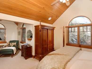 Aspen Home 924392 Aspen Home 924392