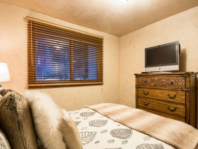 Aspen Home 924401