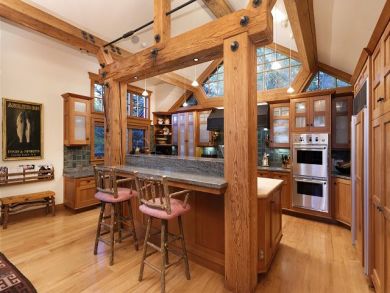 Aspen Home 924402 Aspen Home 924402