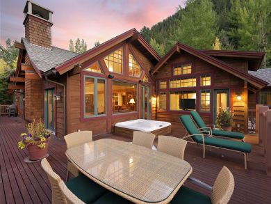 Aspen Home 924402 Aspen Home 924402