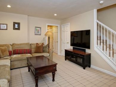 Aspen Home 924404