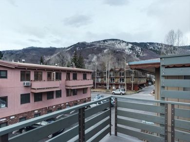 Aspen Home 924404