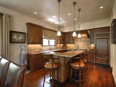 Aspen Home 924406