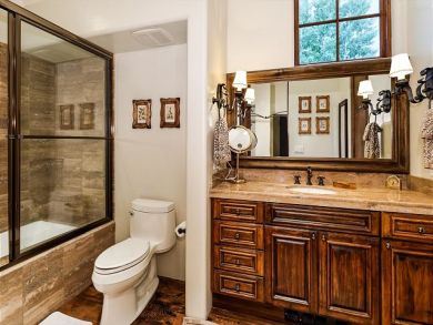 Aspen Home 924419 Aspen Home 924419