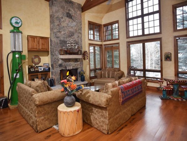 Beautiful Edwards Vacation Home Sleeps Fourteen Guests