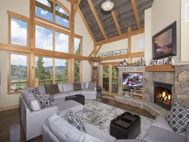 5 Bedroom Breckenridge Vacation Home Plus Studio