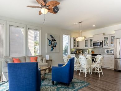 Ocean Front Miramar Luxury Home Plus Guest House